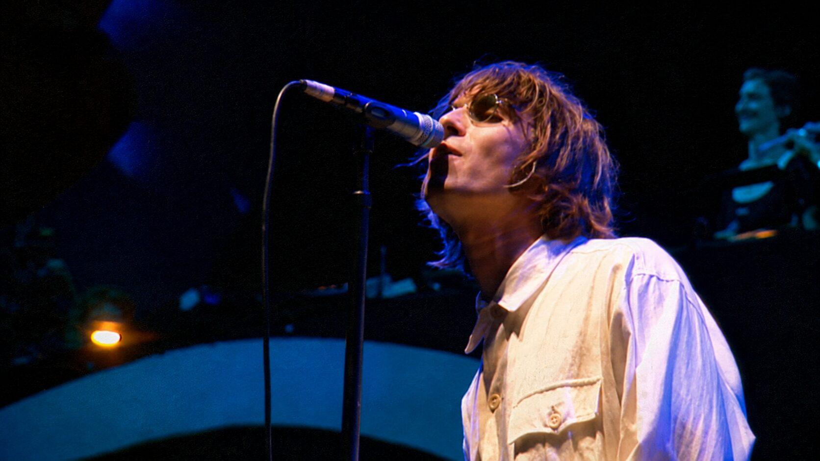Oasis completa 30 anos de Knebworth, o momento em que o britpop chegou ao auge