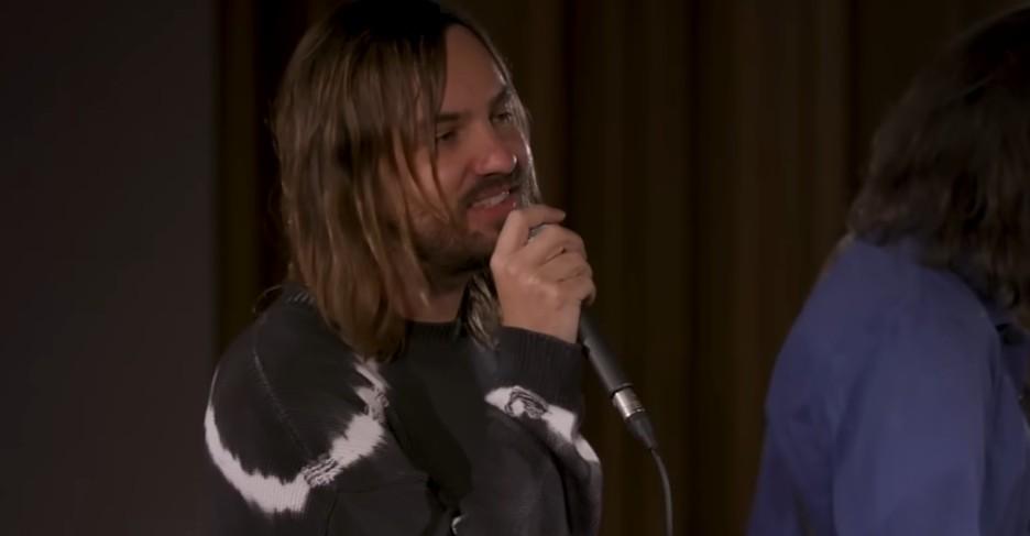 Kevin Parker indica volta do Tame Impala ao Brasil e reacende expectativa dos fãs