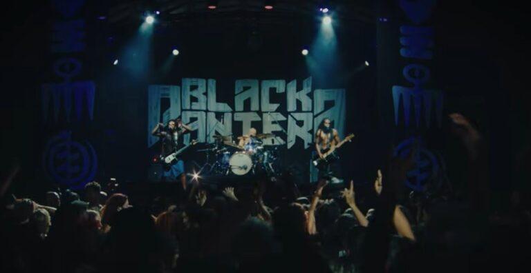 Black Pantera transforma show em manifesto no novo single ao vivo