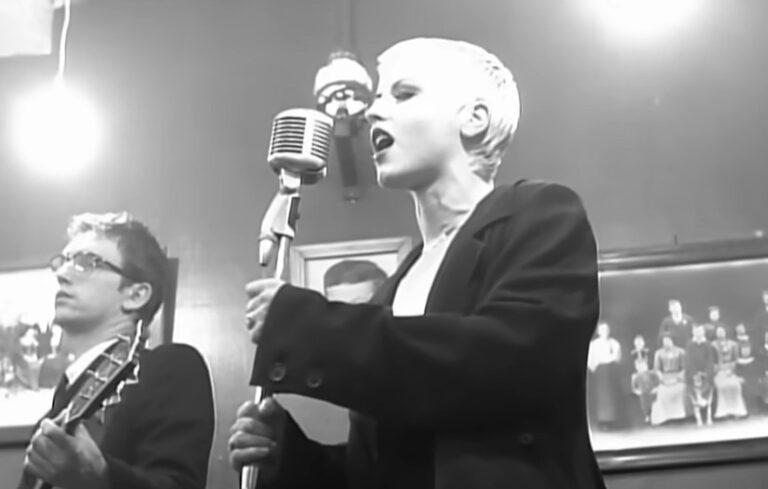 The Cranberries anuncia edição de 33 anos do álbum de estreia com versões inéditas e relançamento ampliado