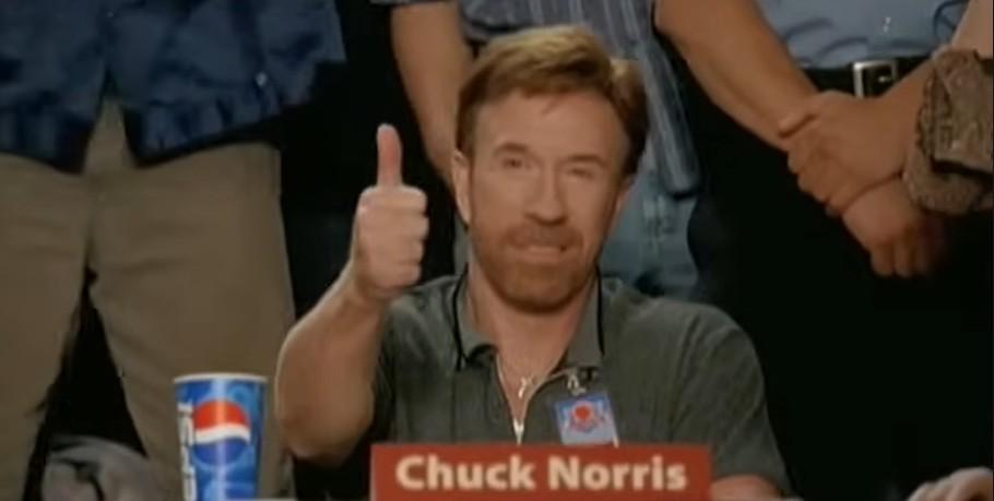 Morre Chuck Norris, ícone do cinema de ação e das artes marciais, aos 86 anos