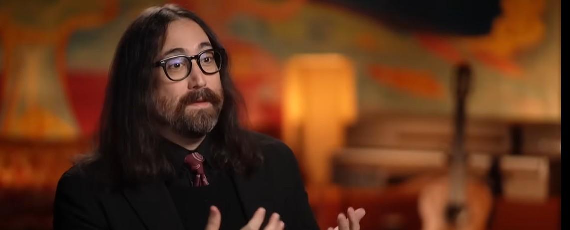 Sean Ono Lennon teme que a Geração Z se afaste dos Beatles e reforça compromisso com o legado de John Lennon