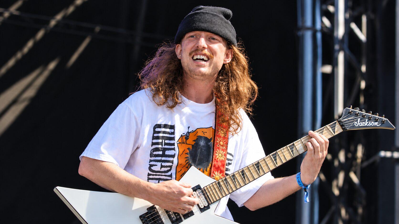 Ex-guitarrista do Turnstile passará por teste de sanidade mental antes de julgamento por tentativa de homicídio