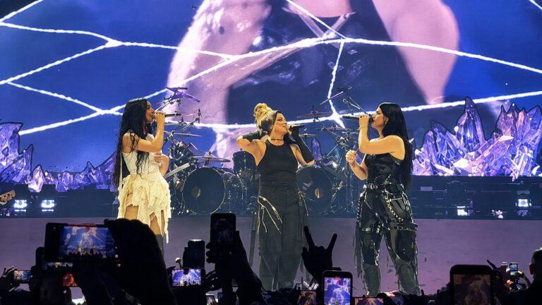 Evanescence reúne Poppy e Courtney LaPlante no palco em encontro de três gigantes do rock