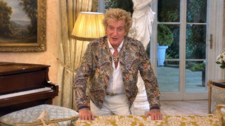 Rod Stewart anuncia que fará sua última turnê e se despedirá dos palcos em 2027
