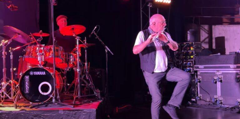Jethro Tull Anuncia Novo Álbum “Curious Ruminant” para Março de 2025