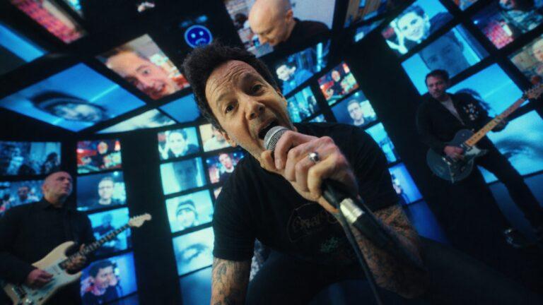 Simple Plan anuncia show em Curitiba com 5 convidados; veja data e valores